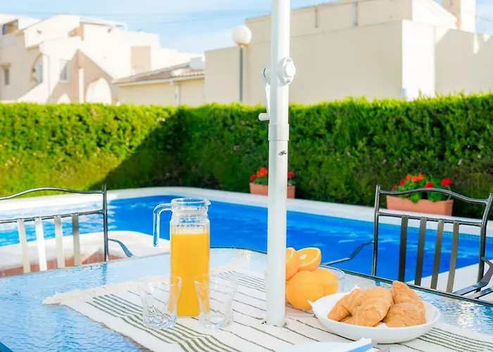 Fig Tree Villa *